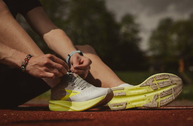 Boston: Reduce Pain from Muscle Strain or Injury Faster with Curewave Laser
